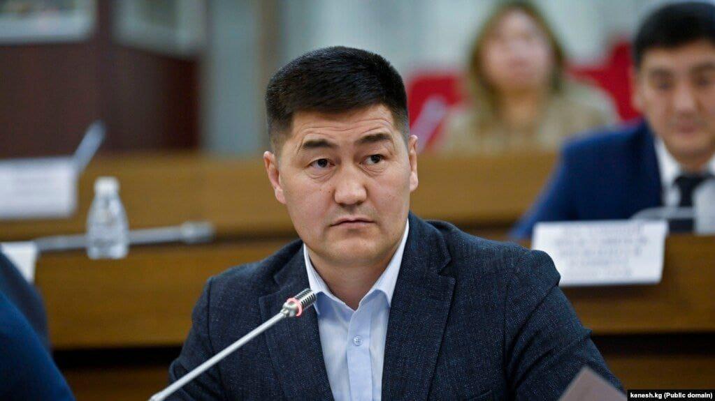 Суд лишил Шайлообека Атазова депутатского мандата